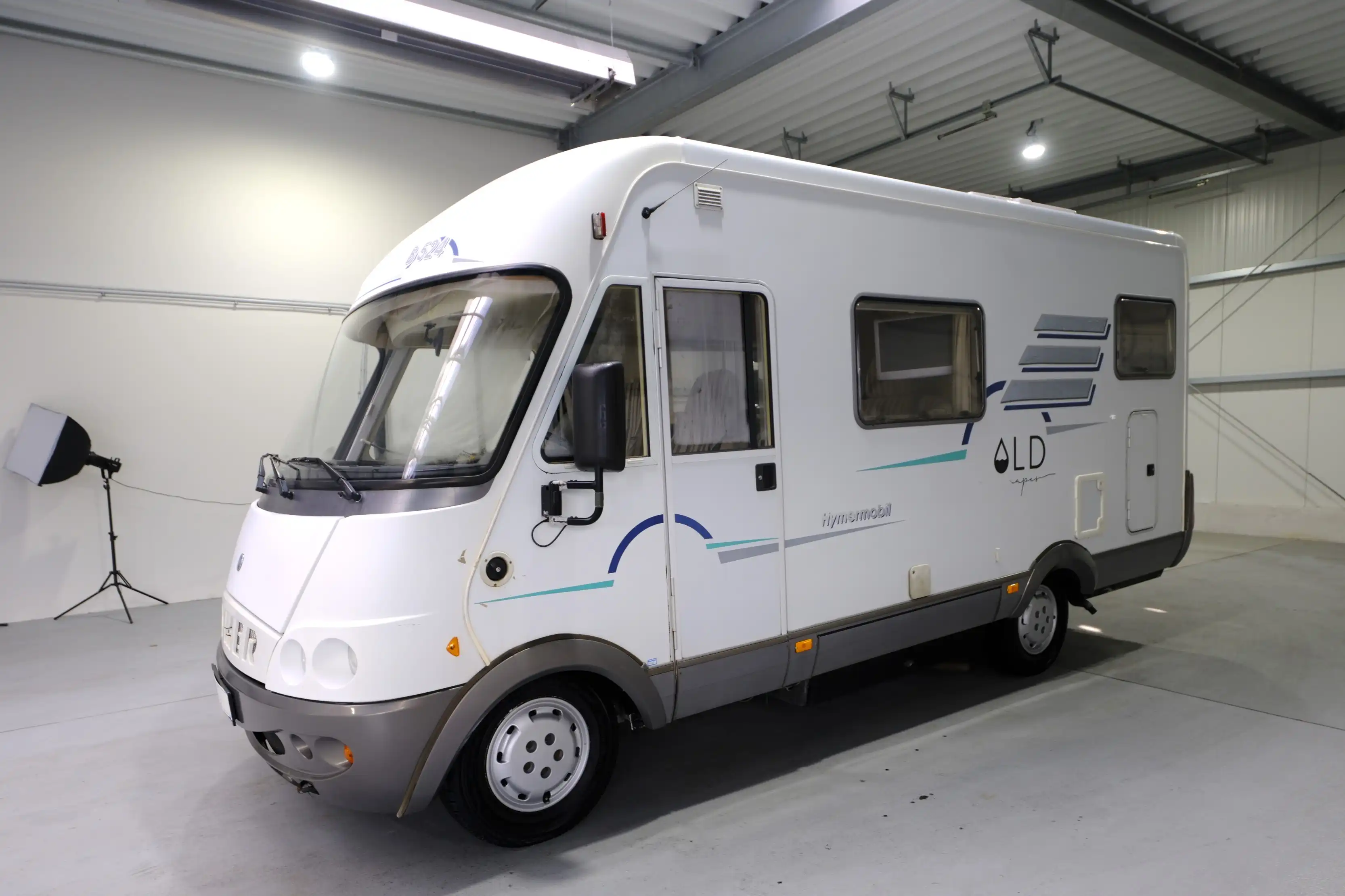 HYMER-ERIBA B 524